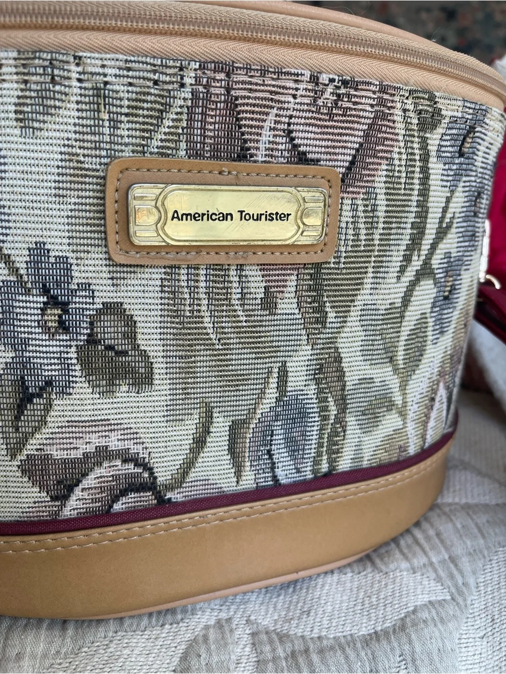 Vintage American Tourister Floral Tapestry Train Case in Beige